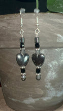Load image into Gallery viewer, Black Heart Earrings
