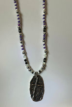Load image into Gallery viewer, Metal Cross Pendant Necklace

